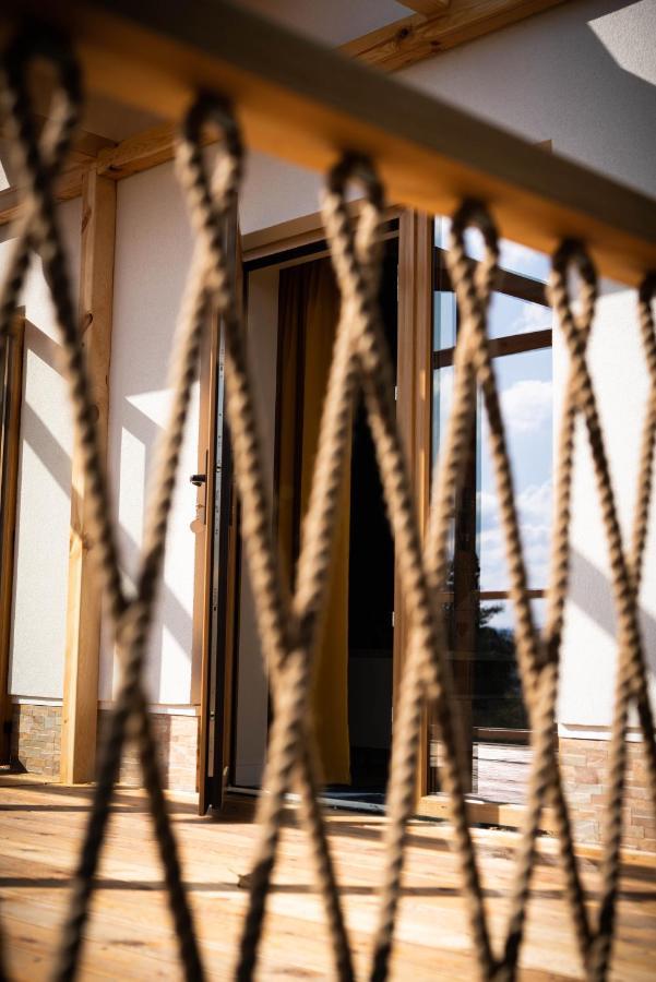 Bieszczadzki Hals - Dom Blizniak Apartment Polanczyk Ngoại thất bức ảnh